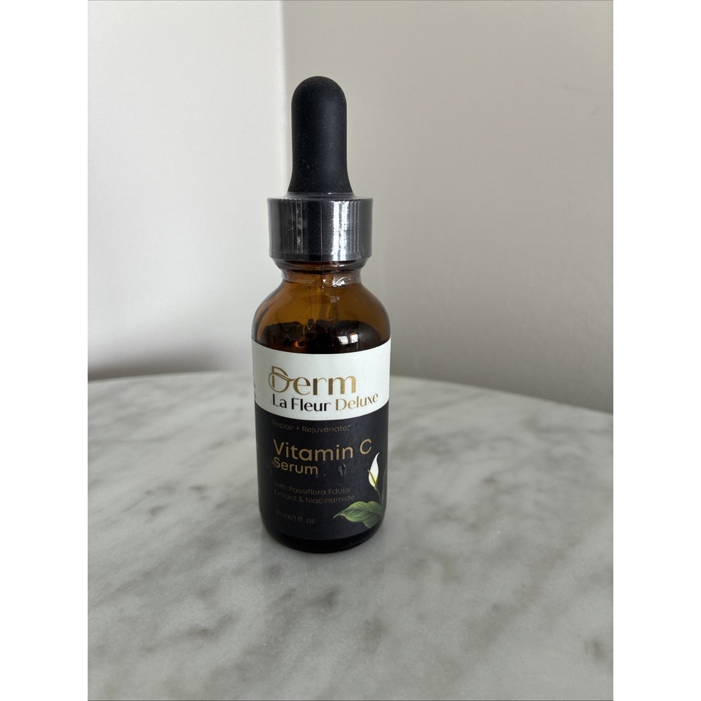 Derm La Fleur Vitamin C Serum 1oz NEW. Sealed